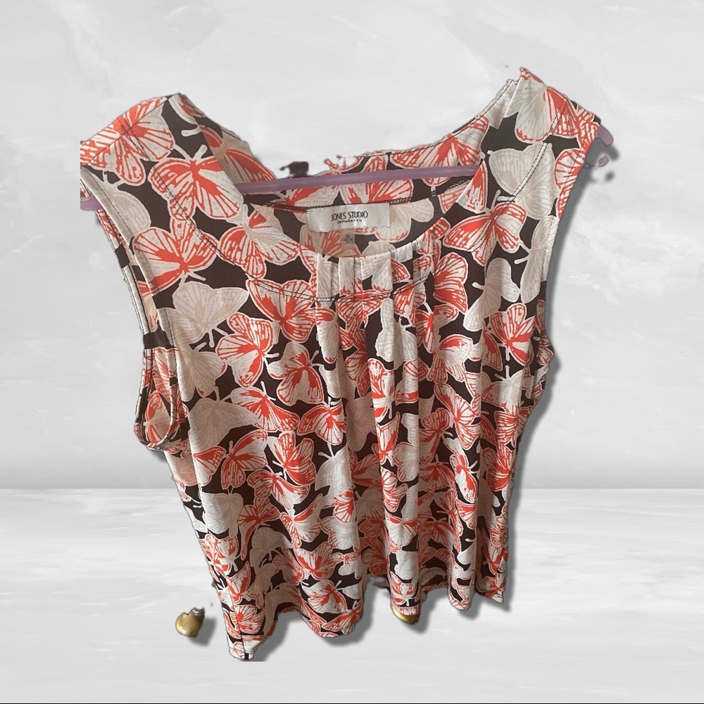 Geometric Blouse - Picture 3 of 11